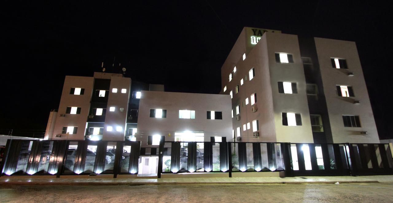 Yara Hotel Joao Pinheiro Exterior foto
